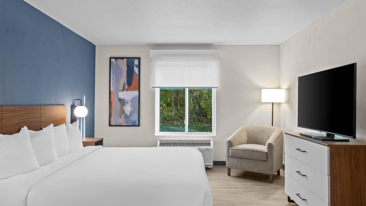 Photo of Bedroom in Bowling Green