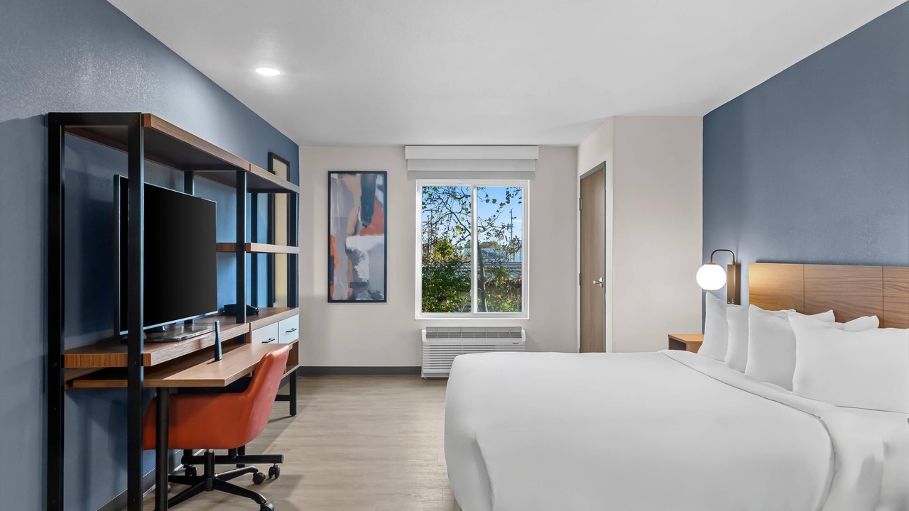 Photo of Others in Bowling Green