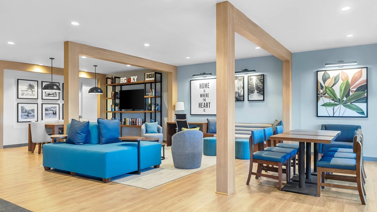 Photo of Others in Bowling Green