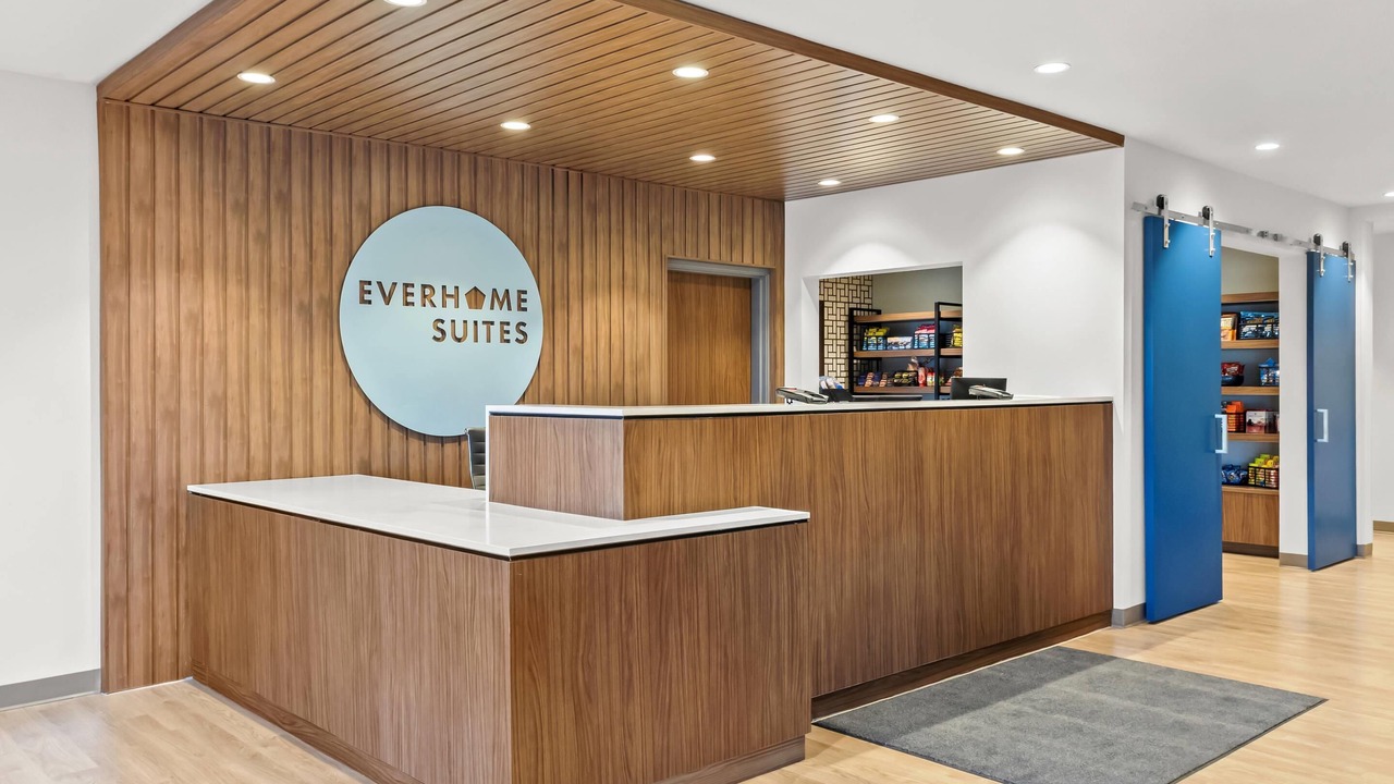 Photo of Others in Bowling Green