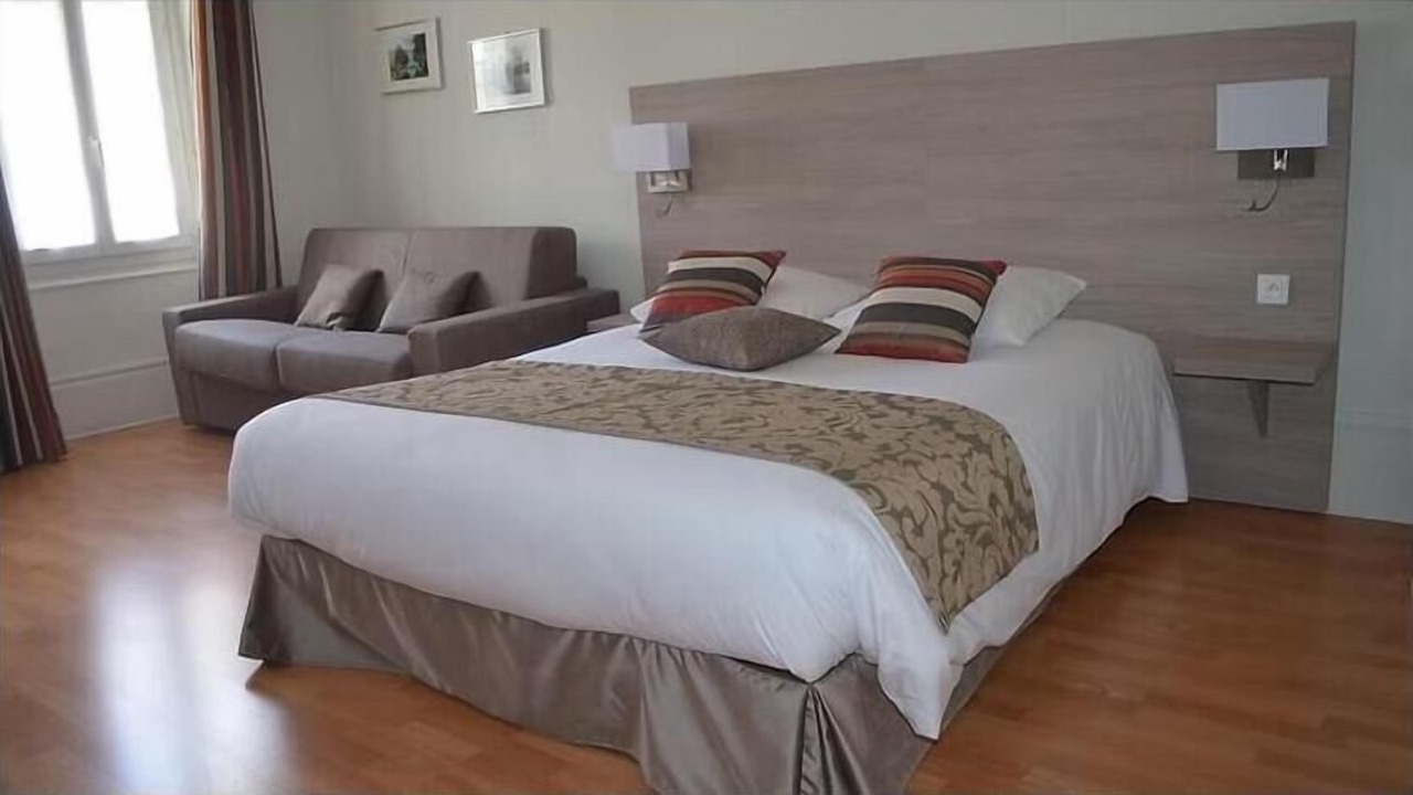 Photo of Bedroom in Pouilly-en-Auxois
