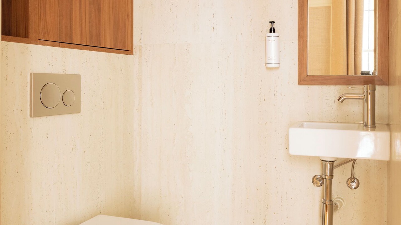 Photo of Bathroom in Paris City Center