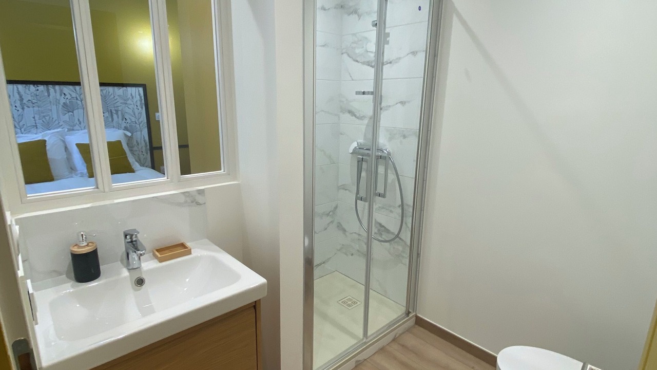 Photo of Bathroom in Saint-Didier-sur-Chalaronne