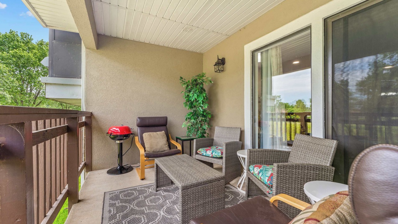 Photo of Patio Balcony in Table Rock