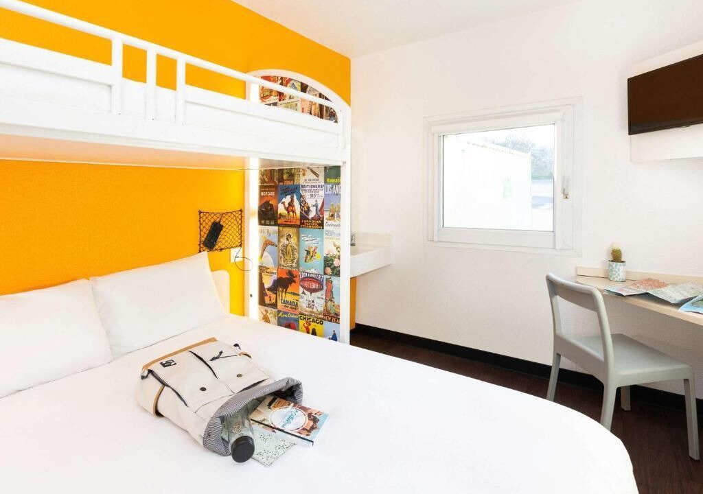 Photo of Bedroom in Le Vaudreuil