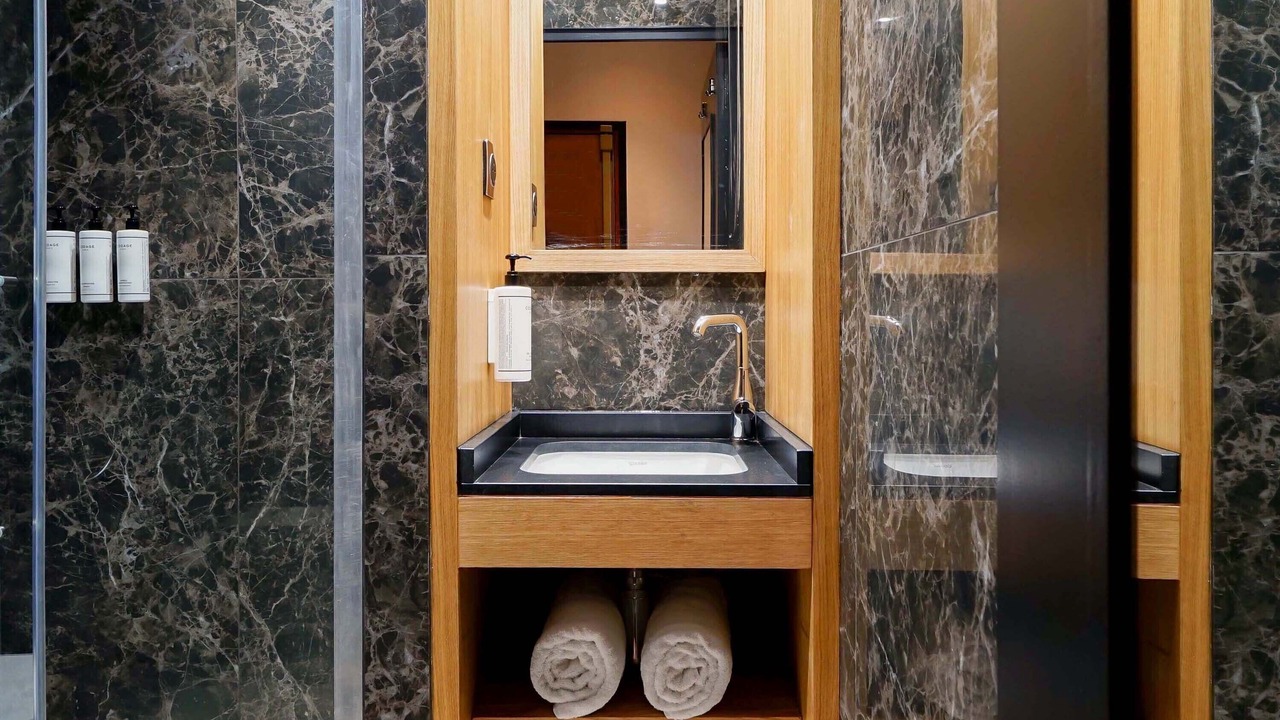 Photo of Bathroom in Neuilly-sur-Seine