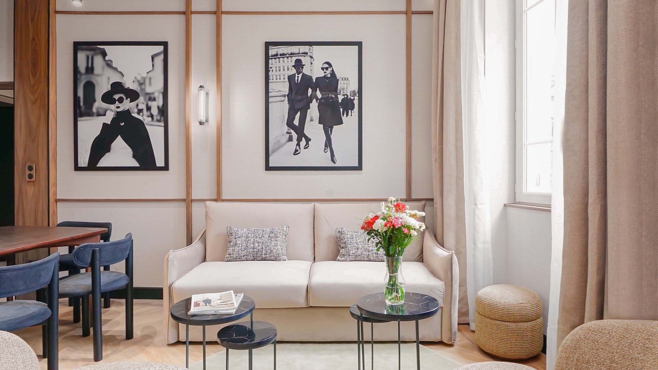 Photo of Others in Neuilly-sur-Seine