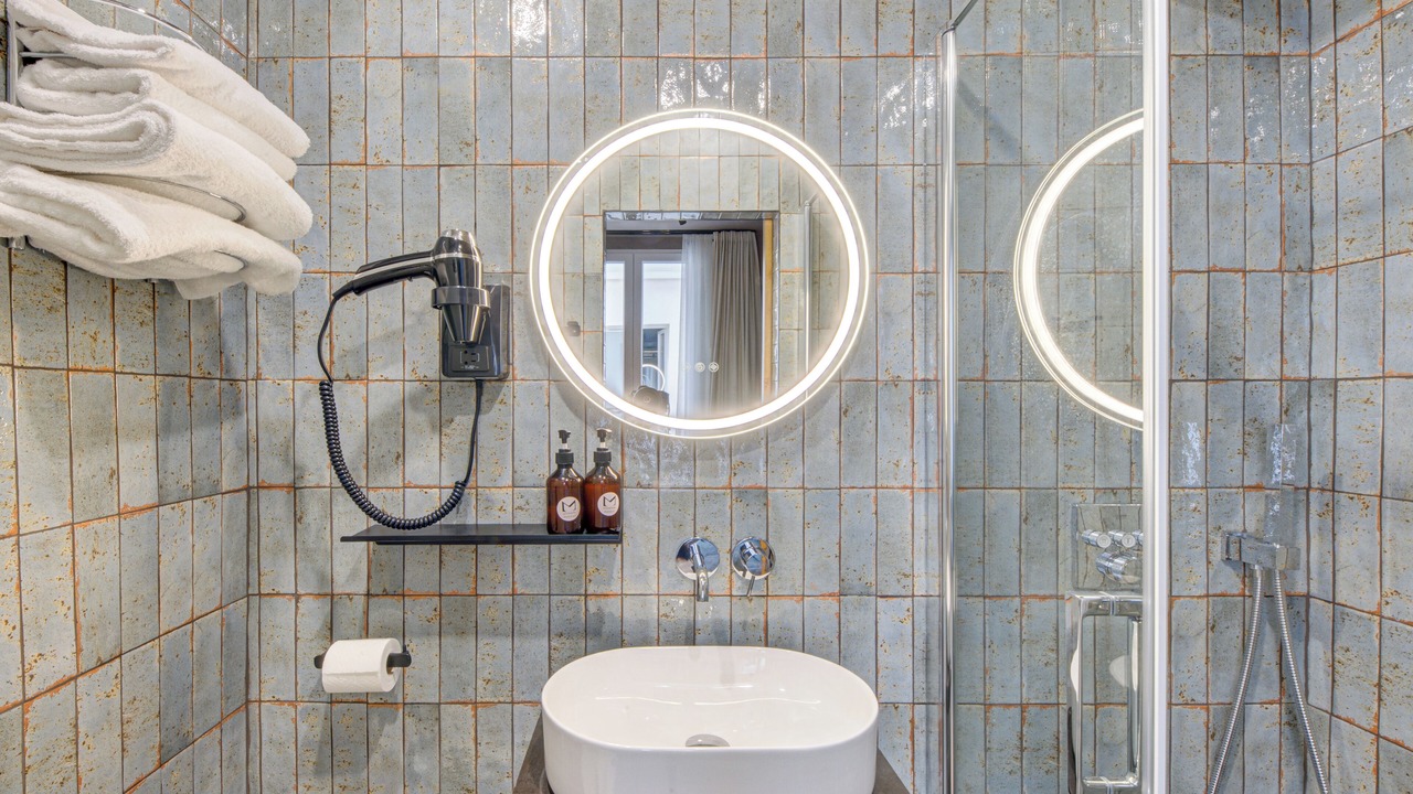 Photo of Bathroom in Batignolles