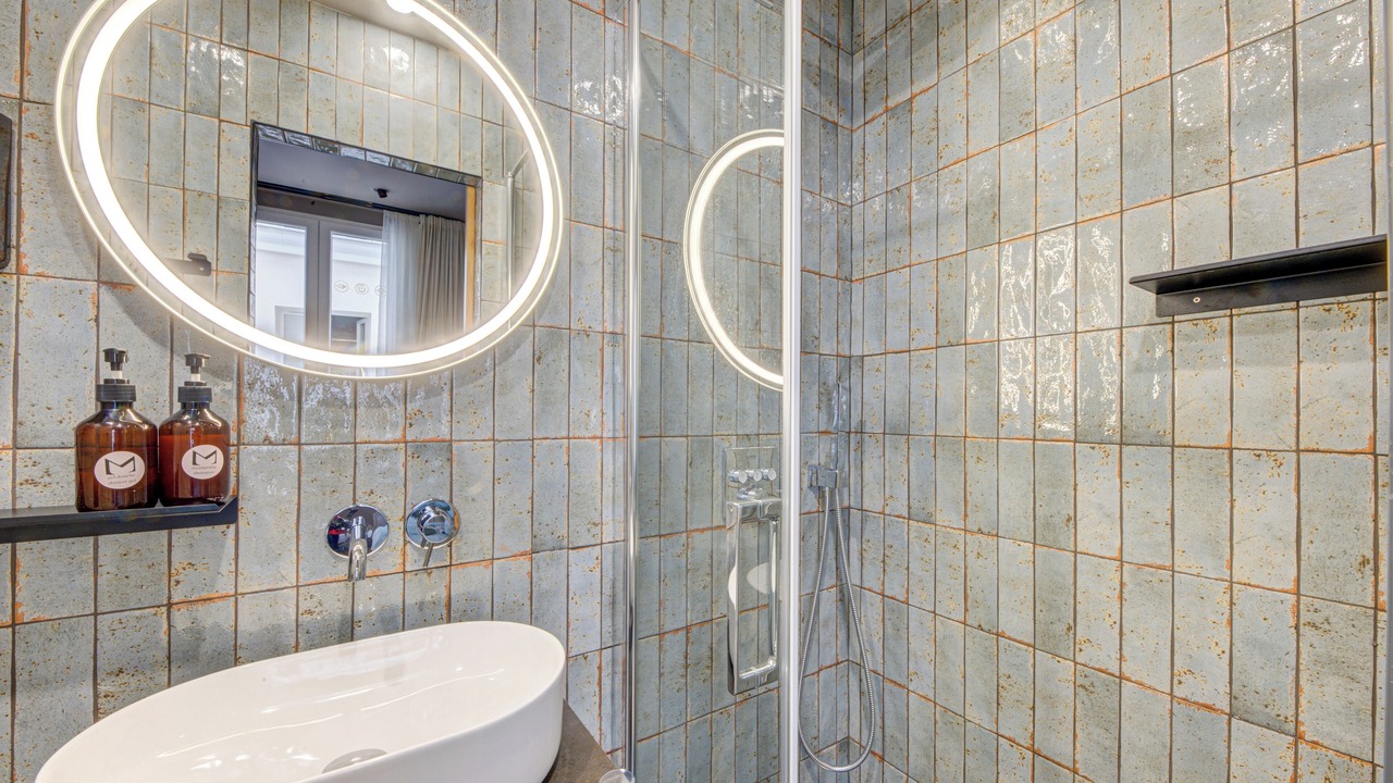 Photo of Bathroom in Batignolles