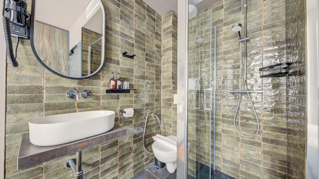 Photo of Bathroom in Batignolles
