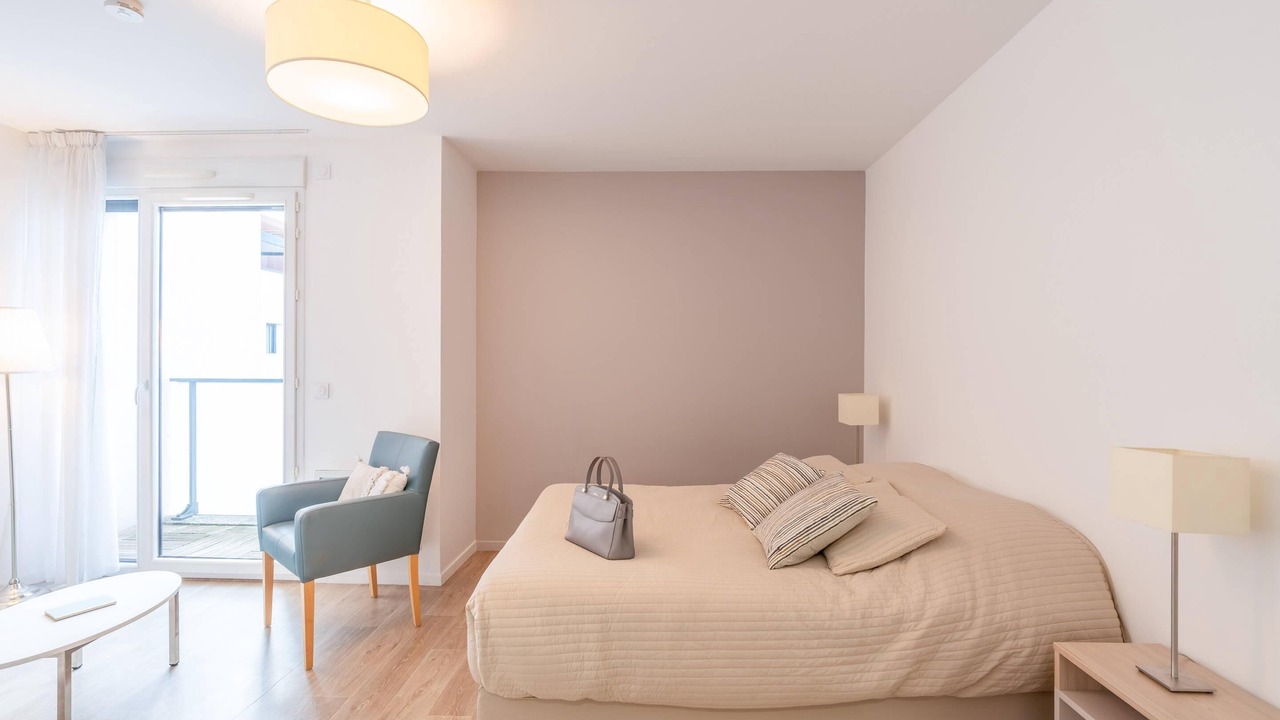 Photo of Bedroom in Bourgoin-Jallieu