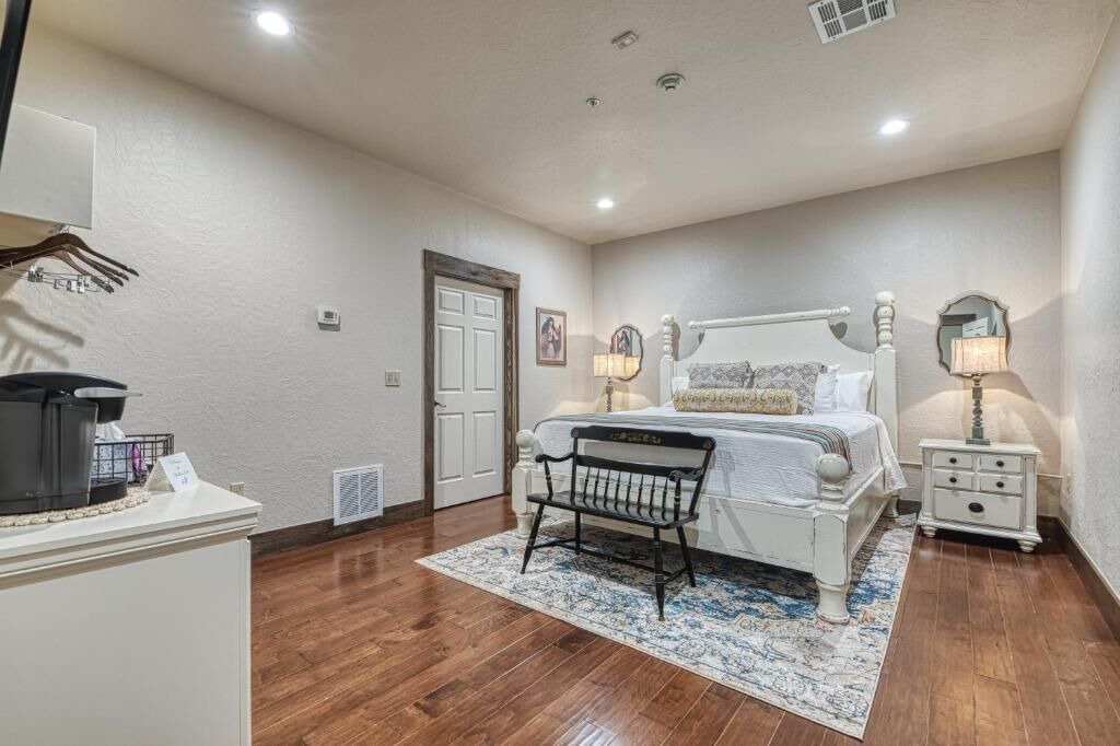Photo of Bedroom in Elk City
