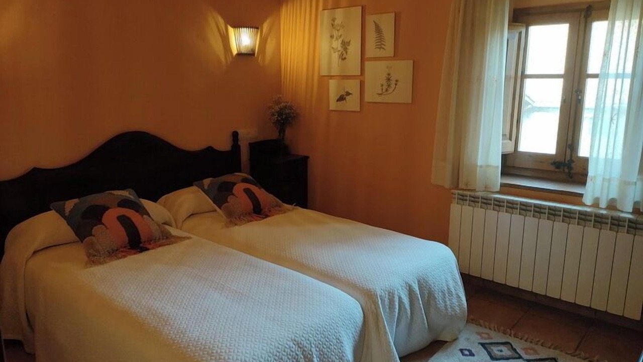 Photo of Others in Lladurs