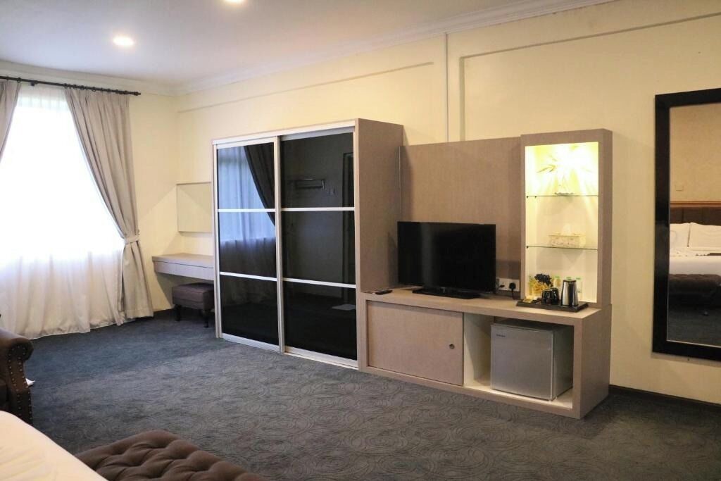 Photo of Bedroom in Pulau Tawar