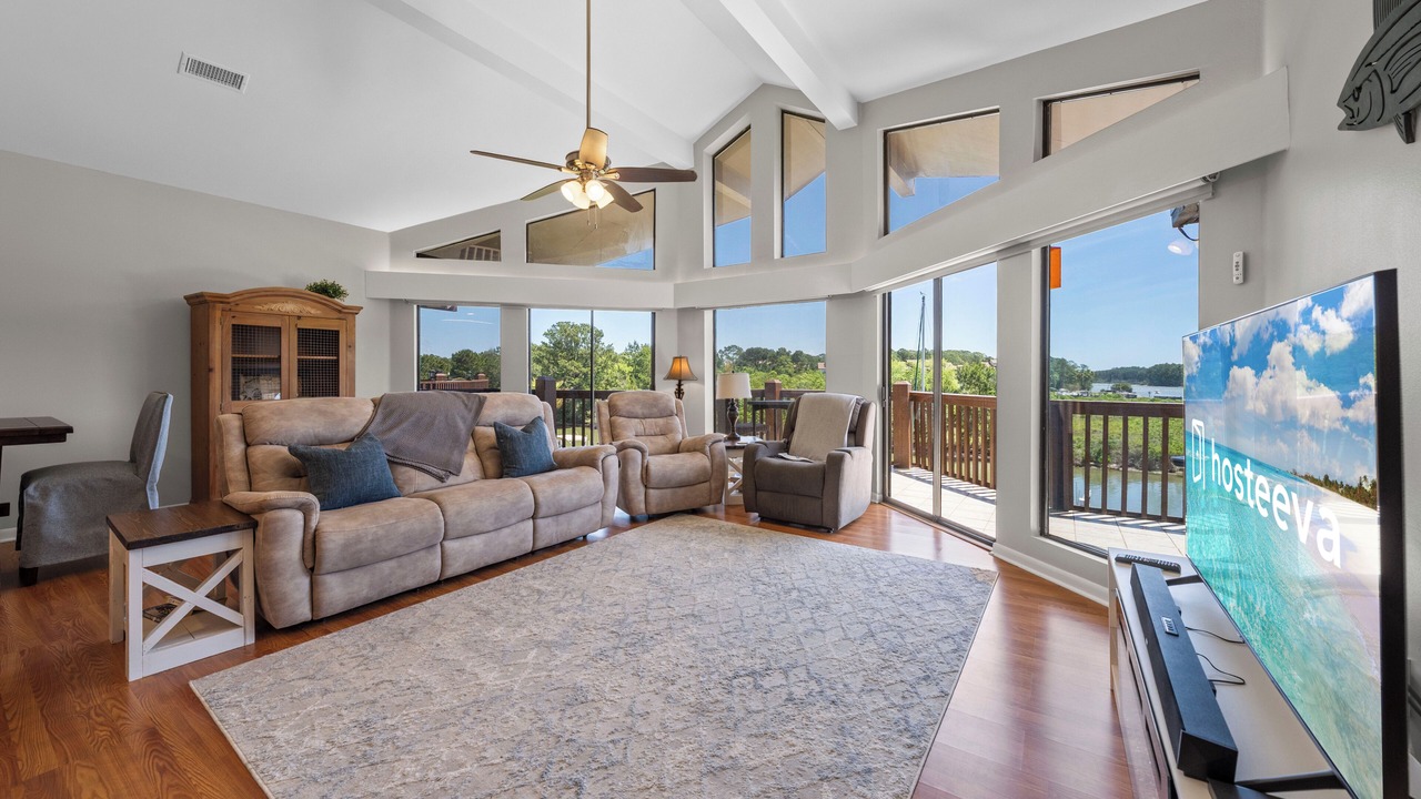 Photo of Bedroom in Gulf Shores