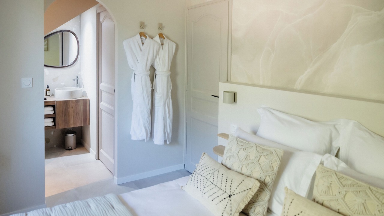 Photo of Bedroom in Flassans-sur-Issole
