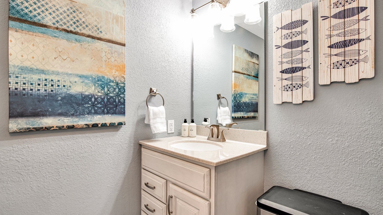 Photo of Bathroom in Village of Four Seasons