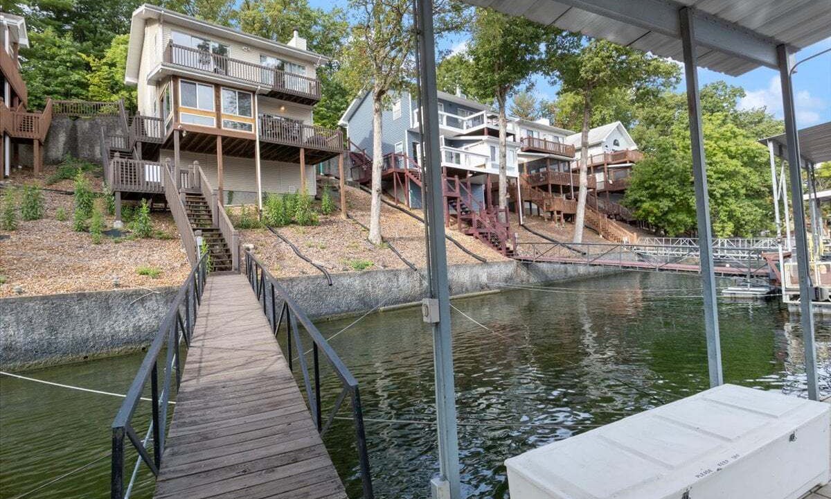 Photo of Outdoor in Village of Four Seasons