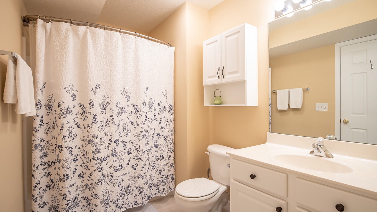 Photo of Bathroom in Kaiser