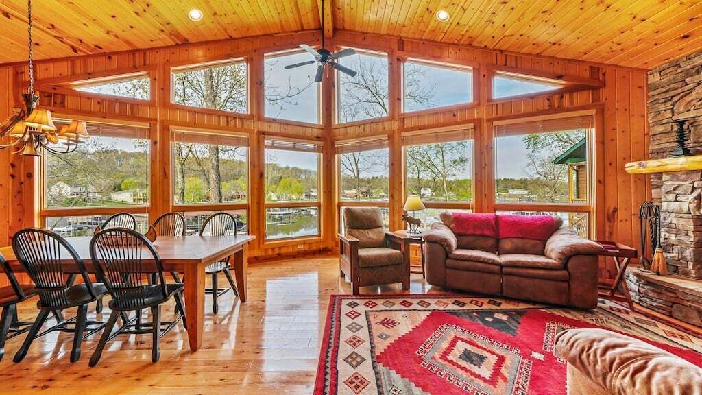 Photo of Outdoor in Gravois Mills