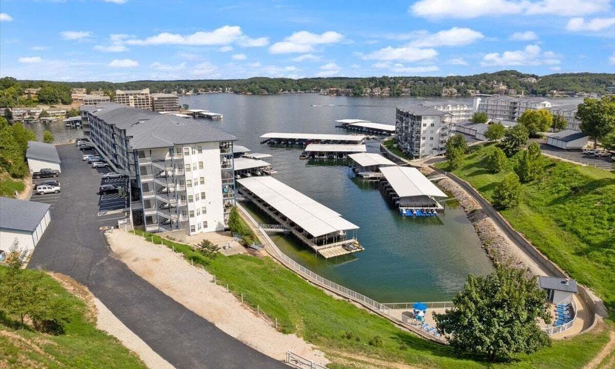 Photo of Outdoor in Lake Ozark