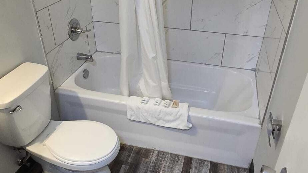 Photo of Bathroom in Division No. 16