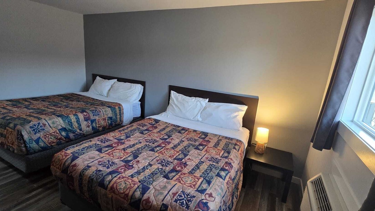 Photo of Bedroom in Division No. 16