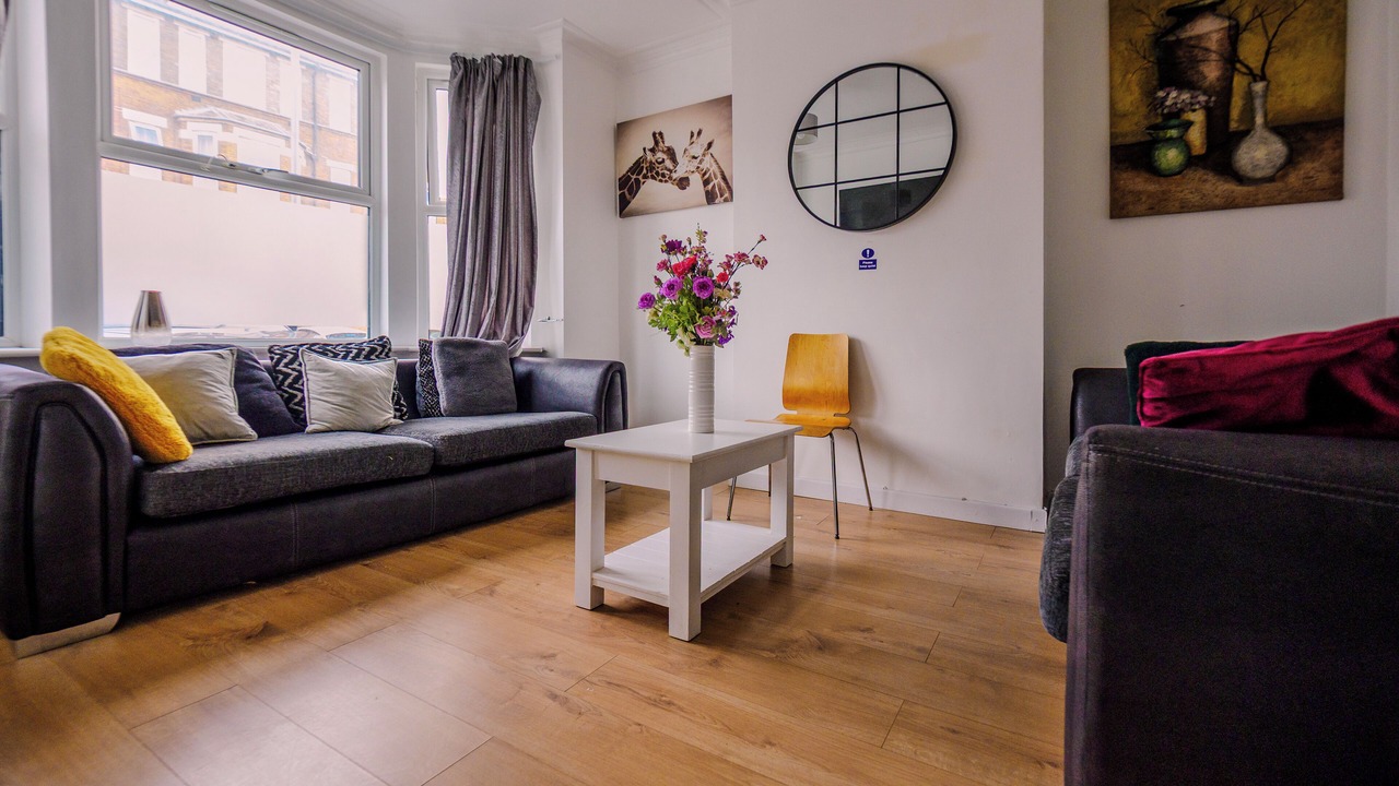 Photo of Livingroom in Stoke-on-Trent