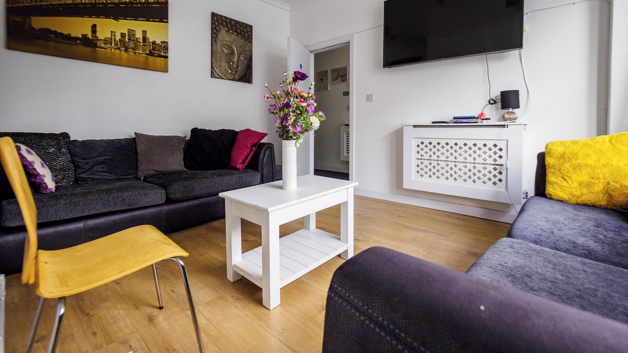 Photo of Livingroom in Stoke-on-Trent