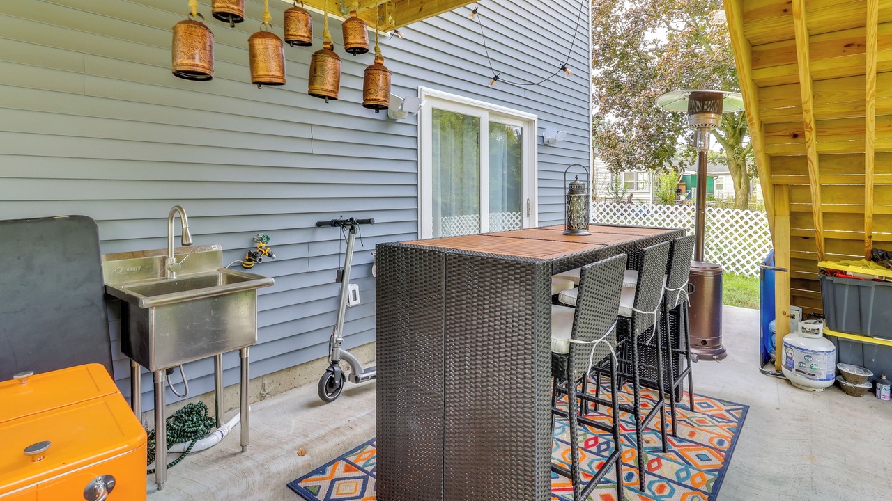 Photo of Others in West Haven