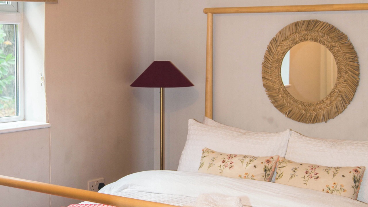 Photo of Outdoor in Willesborough