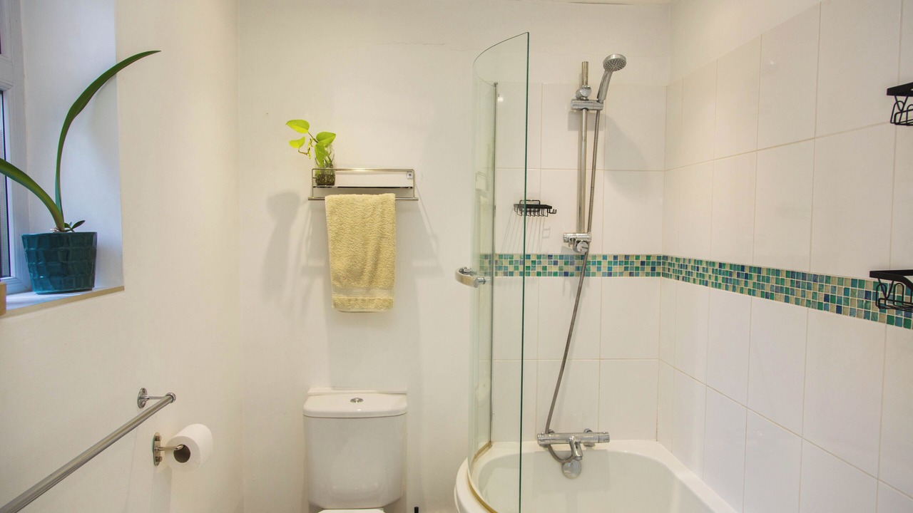 Photo of Bathroom in Willesborough