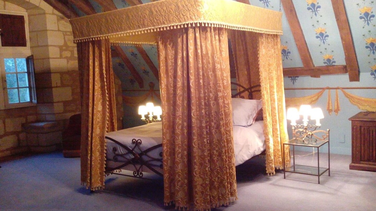 Photo of Bedroom in Le-Petit-Pressigny