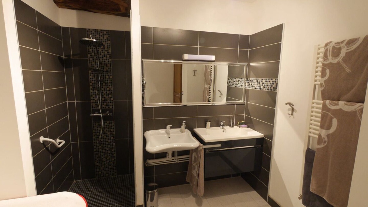 Photo of Bathroom in Bessenay