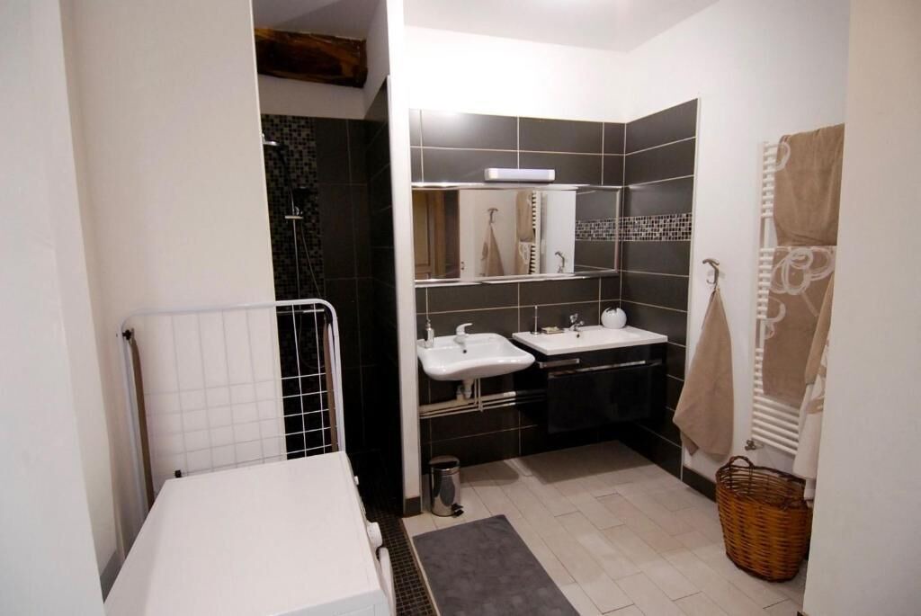 Photo of Bathroom in Bessenay