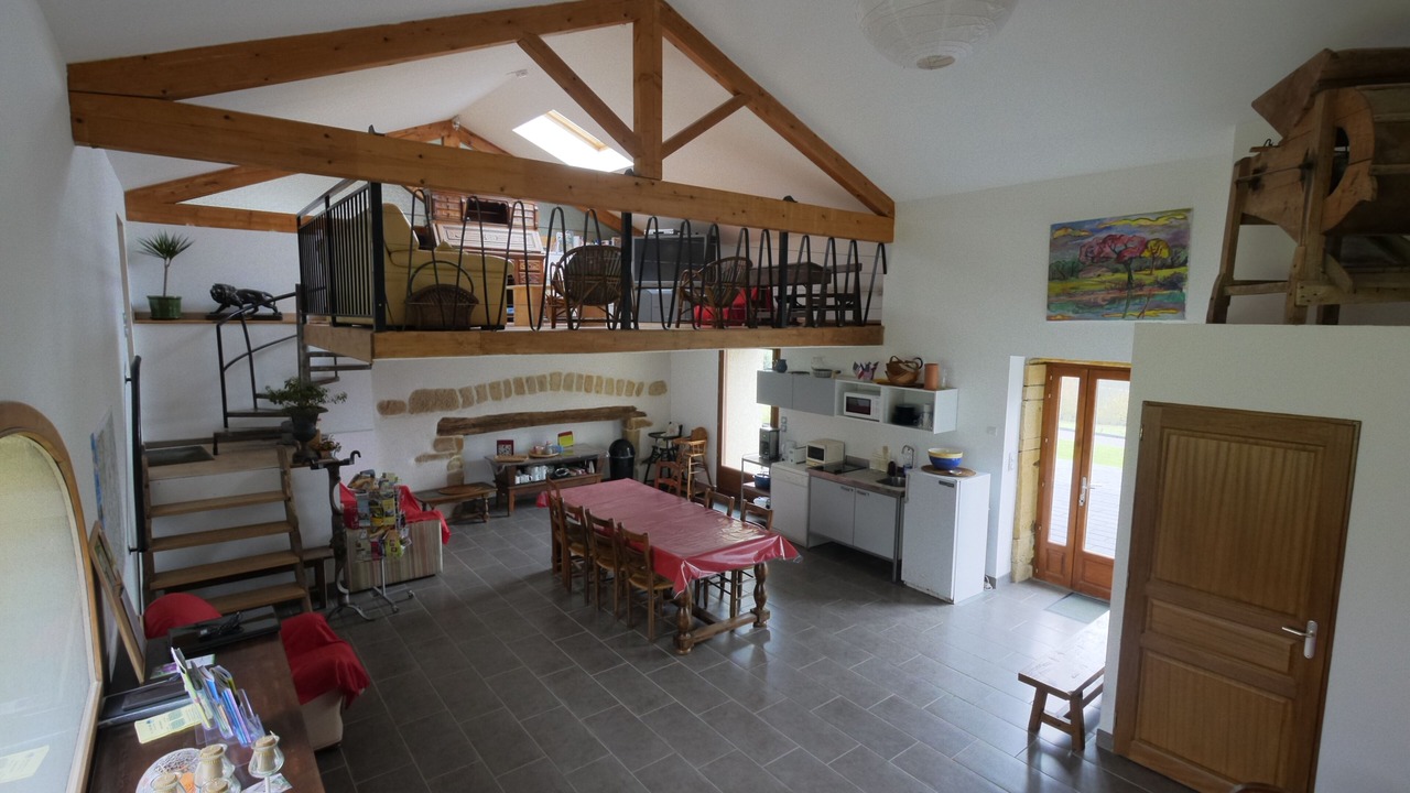 Photo of Others in Bessenay