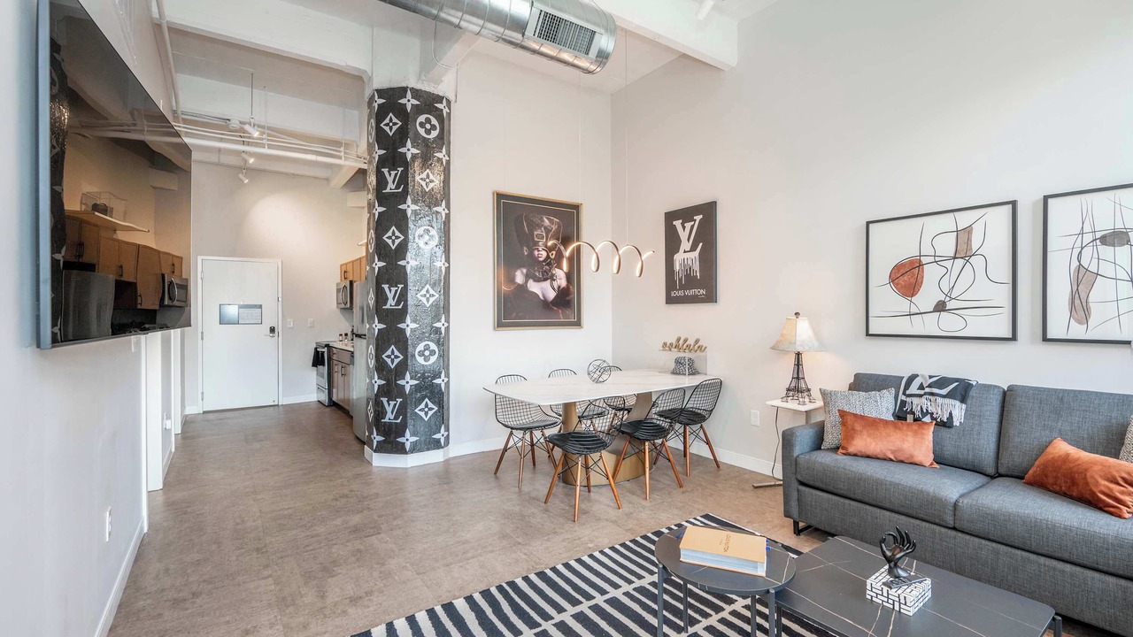 Photo of Others in Central Business District