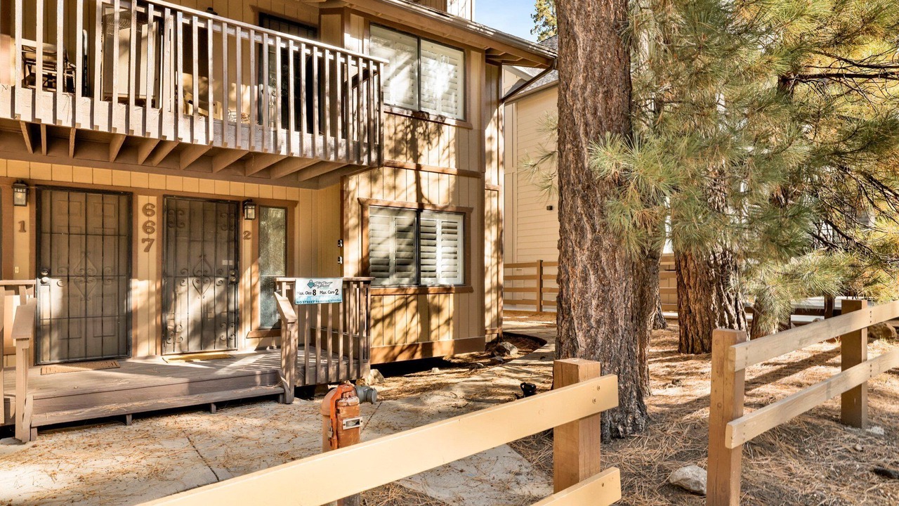 Photo of Outdoor in Summit Estates
