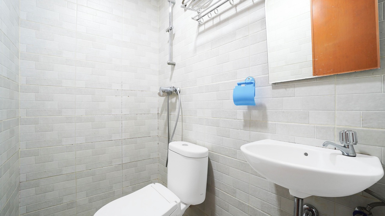 Photo of Bathroom in Central Jakarta