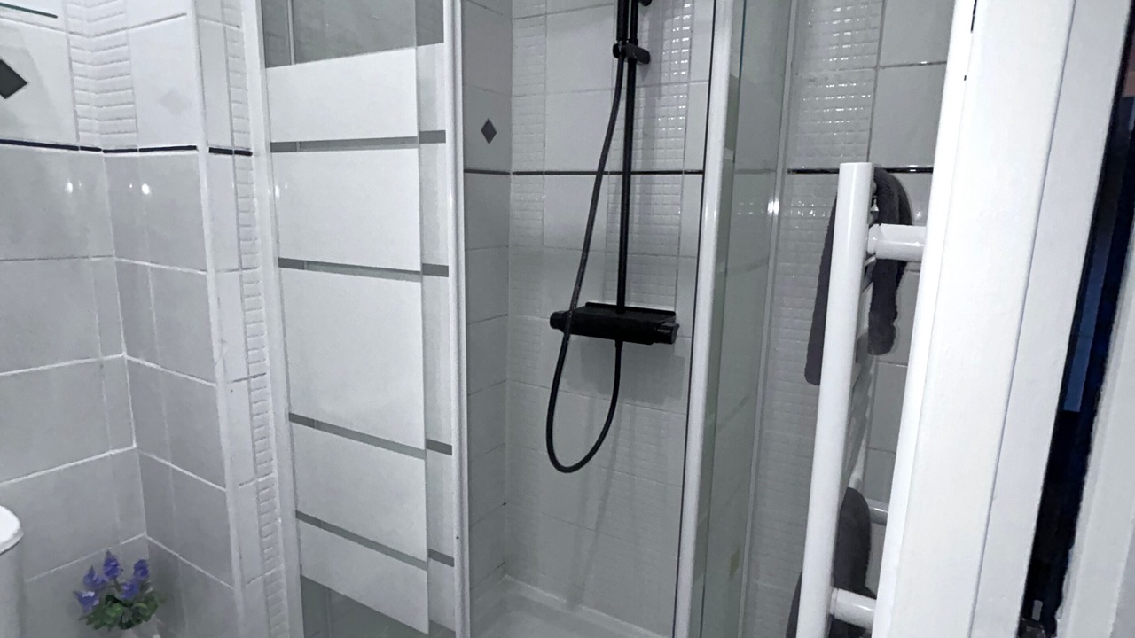 Photo of Bathroom in Livry-Gargan