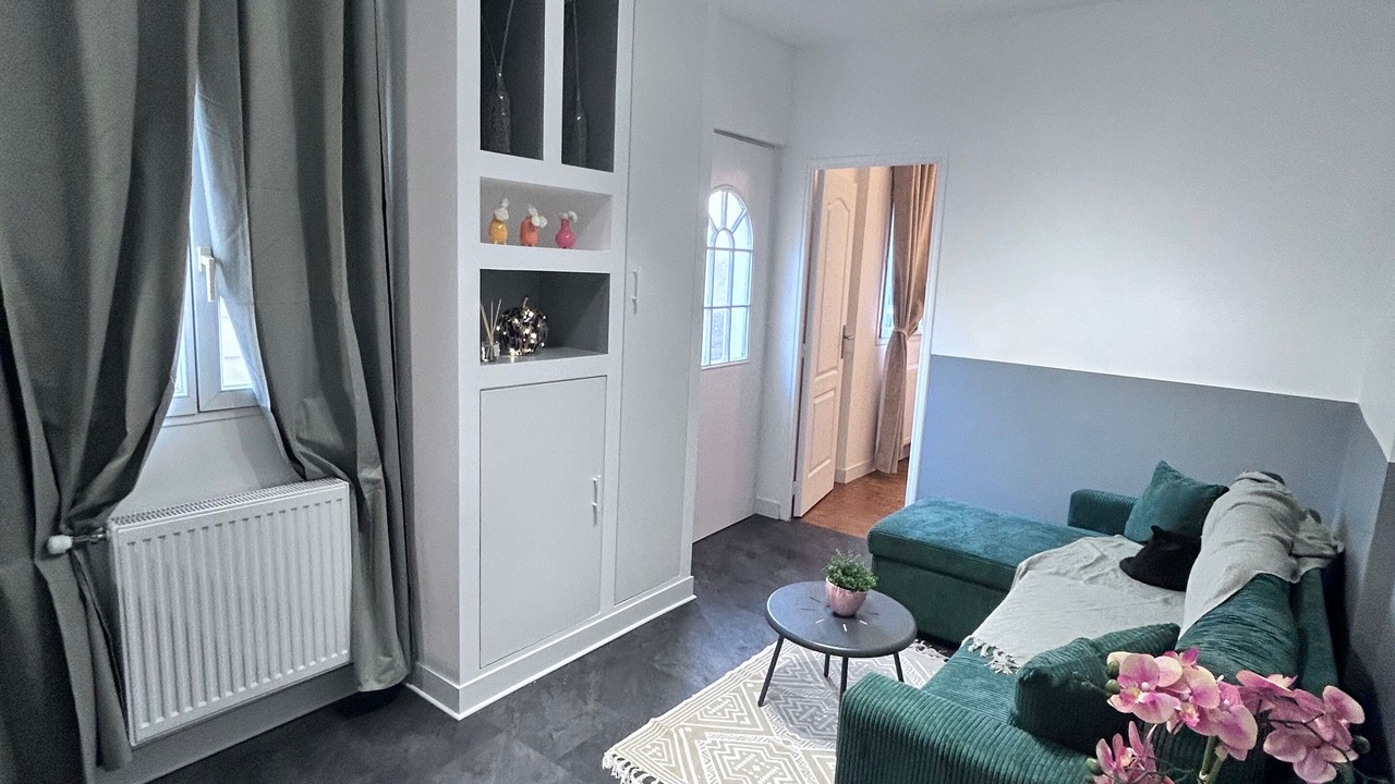 Photo of Livingroom in Livry-Gargan