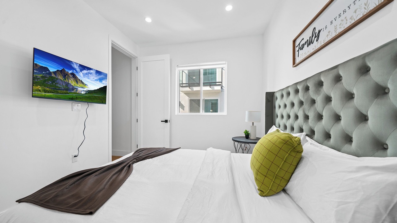 Photo of Bedroom in Westlake