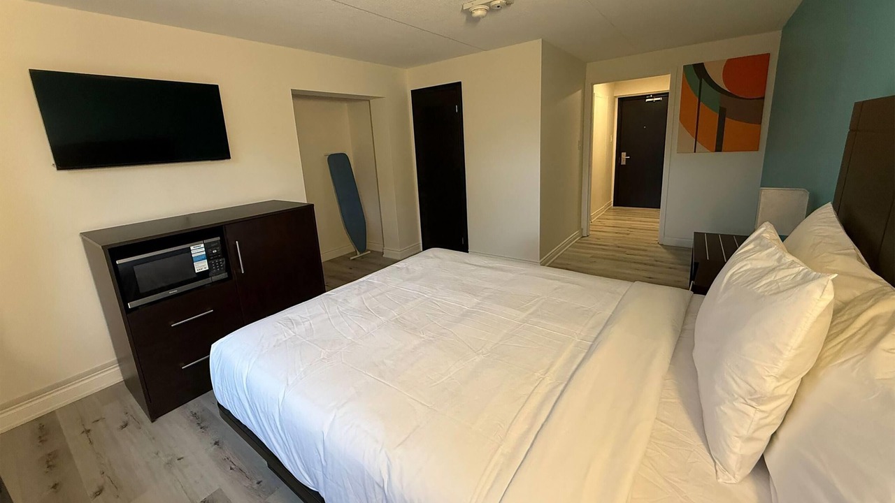 Photo of Bedroom in Airport Road Business Centre