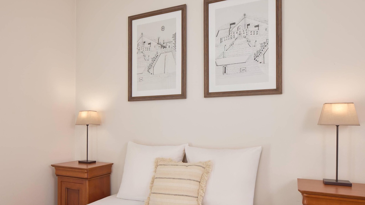 Photo of Others in Bruz