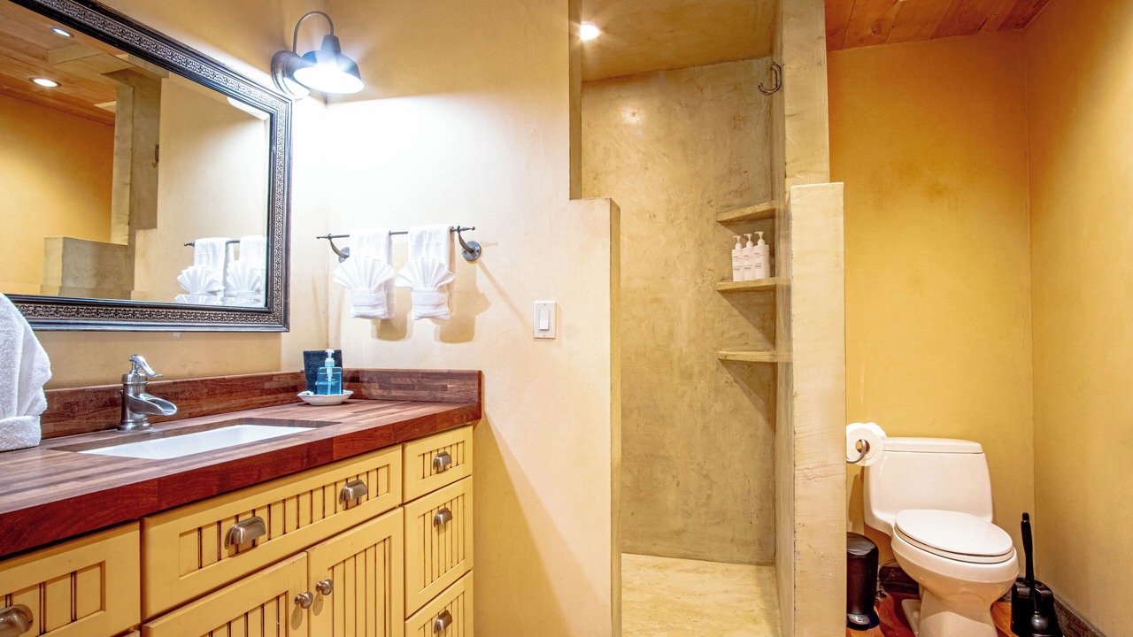 Photo of Bathroom in Board Ranch