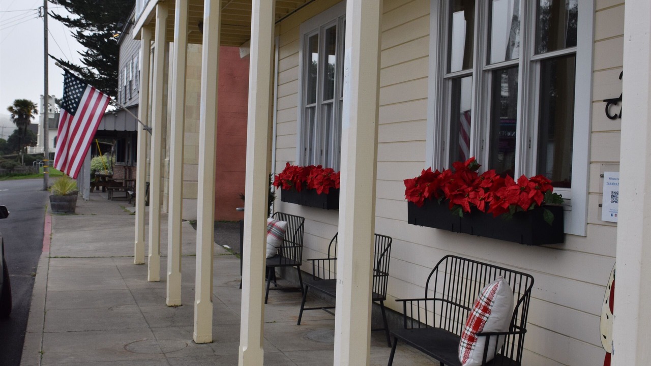 Photo of Patio Balcony in Tomales