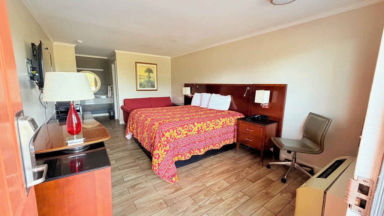 Photo of Bedroom in Dawson