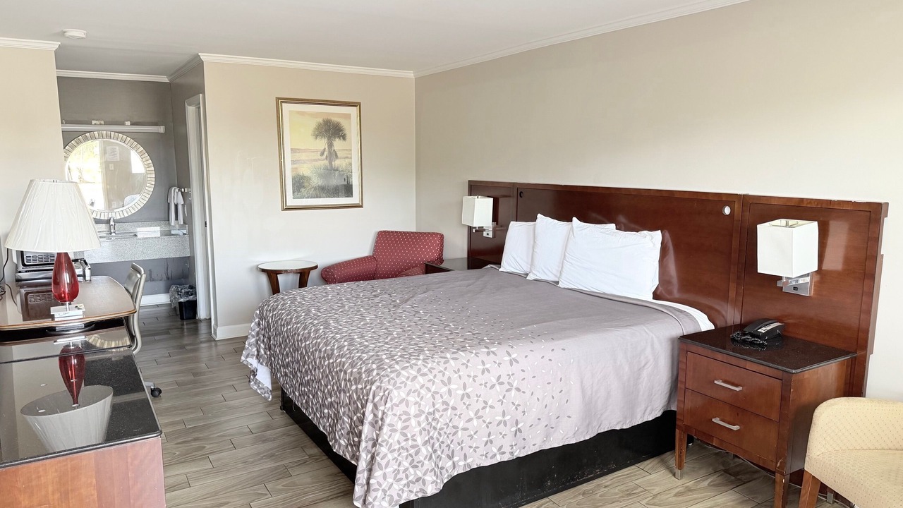 Photo of Bedroom in Dawson