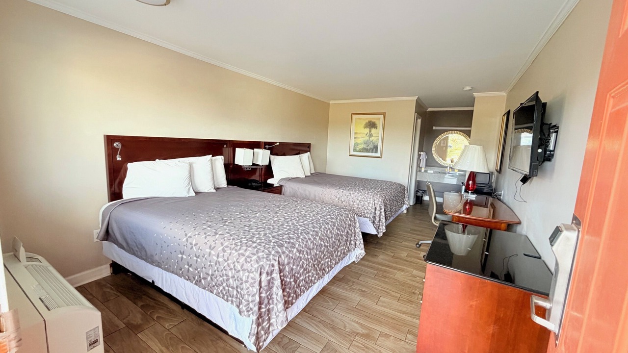 Photo of Others in Dawson