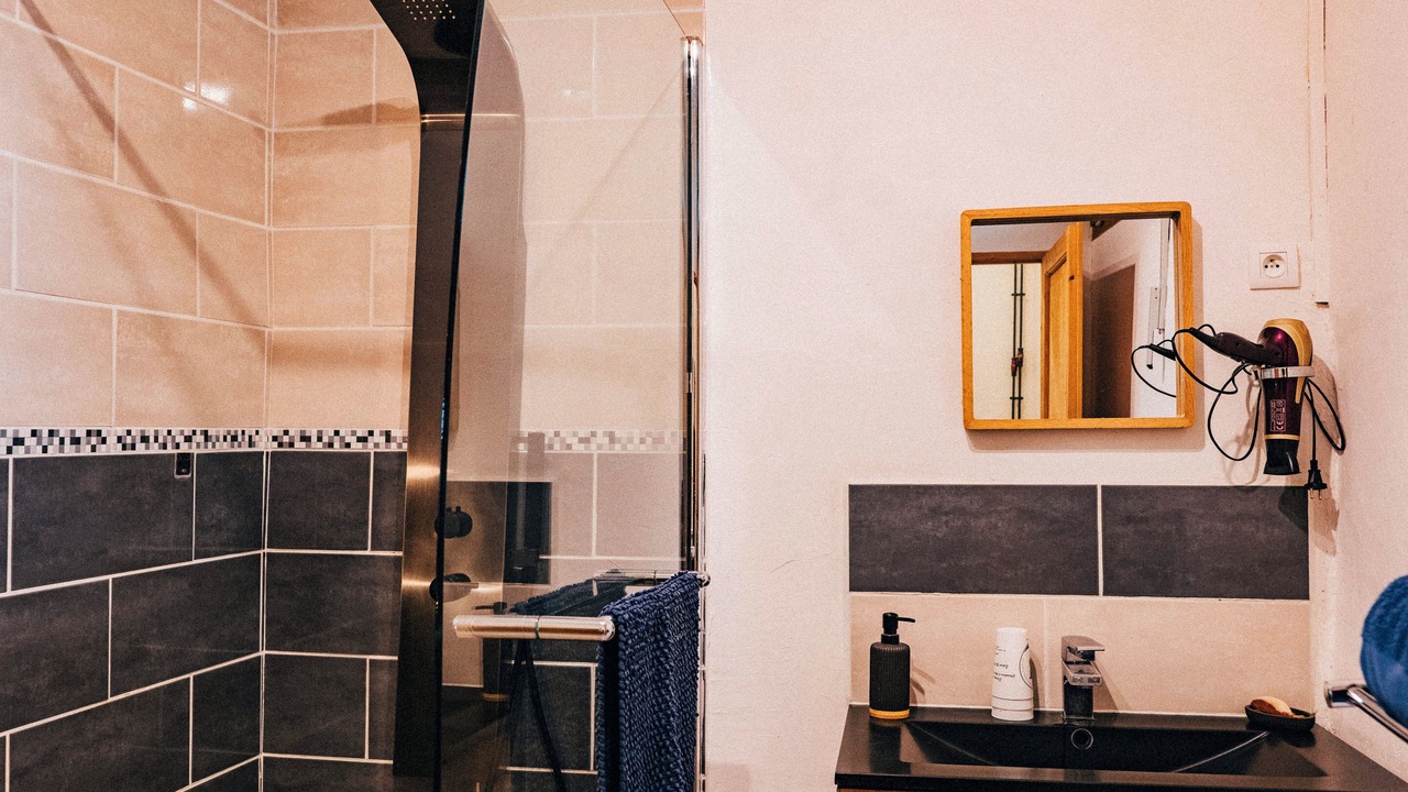 Photo of Bathroom in Anjou